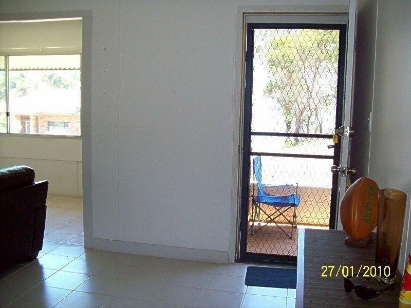 30 Curlew Street, Macleay Island QLD 4184