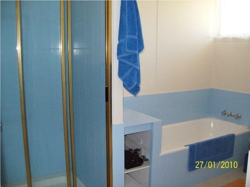 30 Curlew Street, Macleay Island QLD 4184