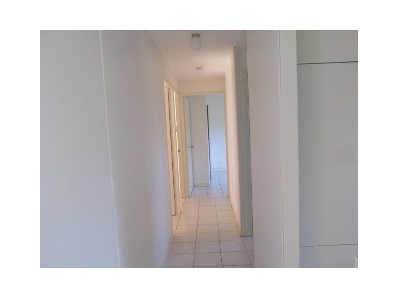 30 Curlew Street, Macleay Island QLD 4184