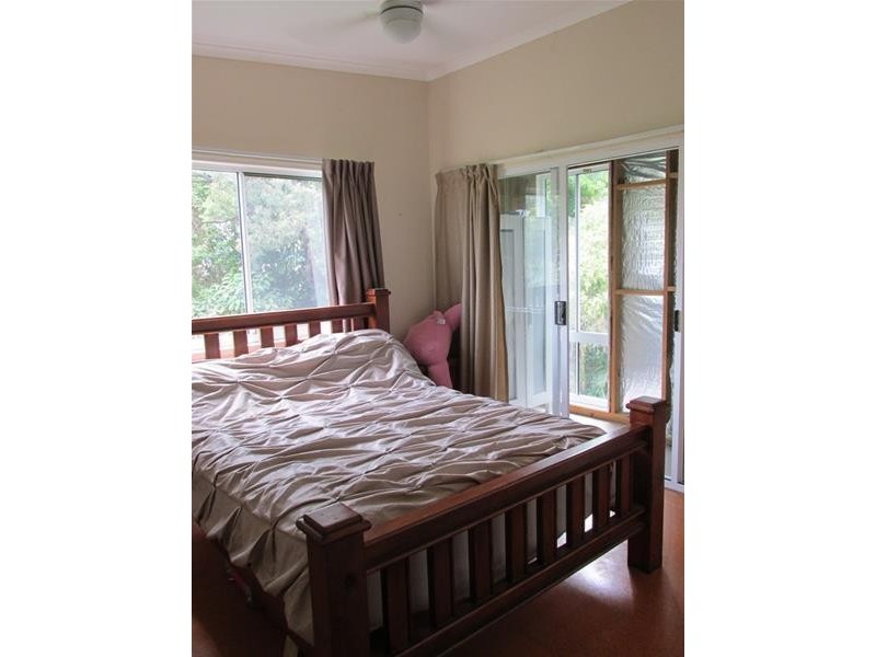 2 Citron Street, Macleay Island QLD 4184