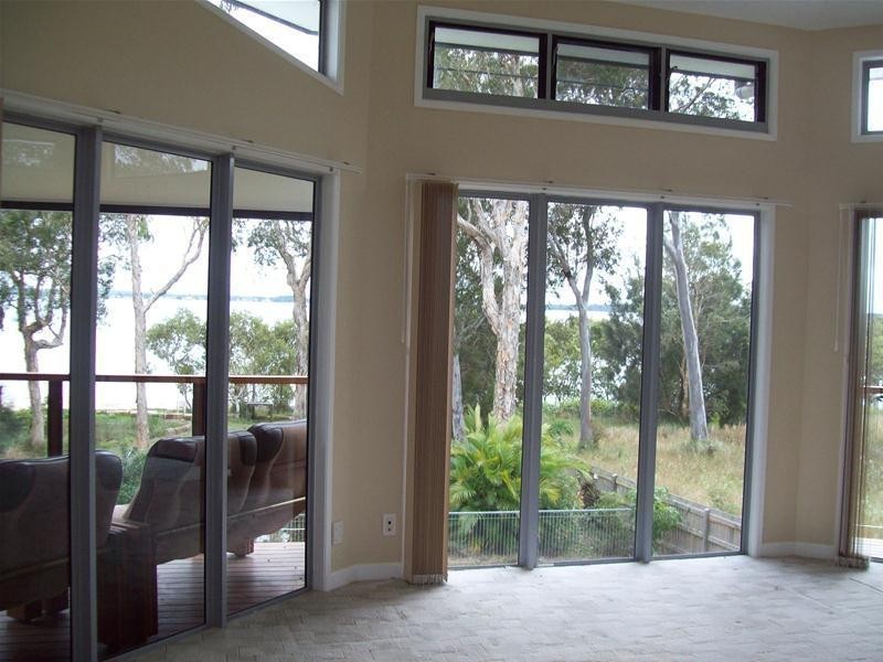 71 Coast Road, Macleay Island QLD 4184