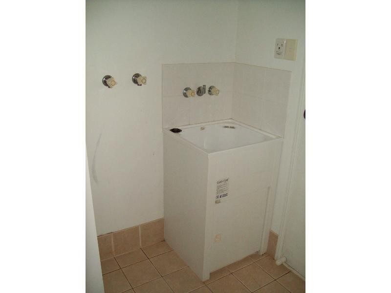 6 Lemontree Drive, Macleay Island QLD 4184