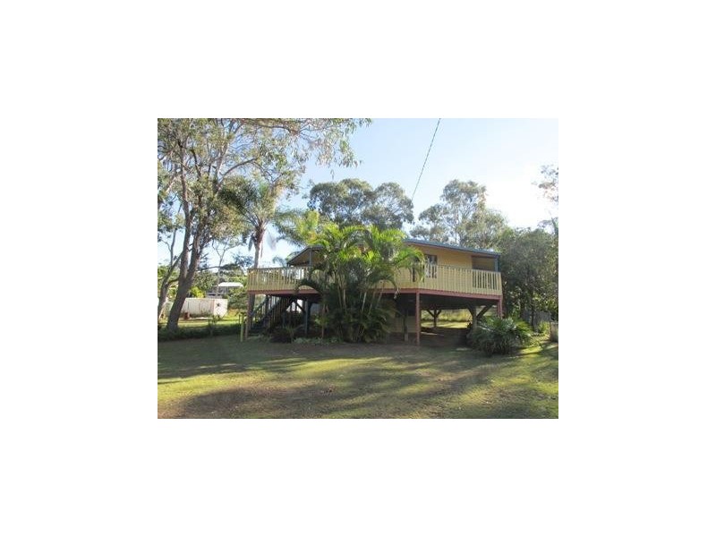 11 Mawarra Street, Macleay Island QLD 4184