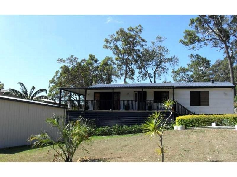 11 Cross Street, Macleay Island QLD 4184