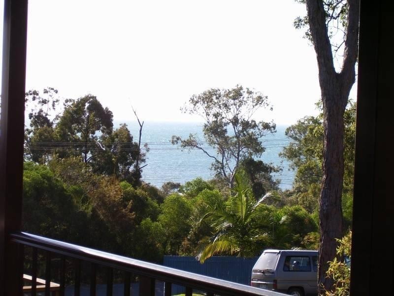 11 Cross Street, Macleay Island QLD 4184