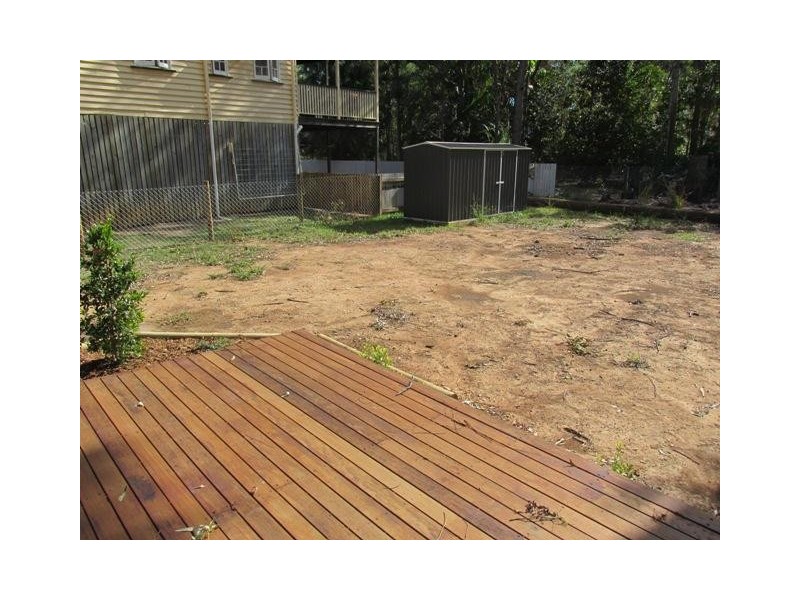 19 Pecan Street, Macleay Island QLD 4184