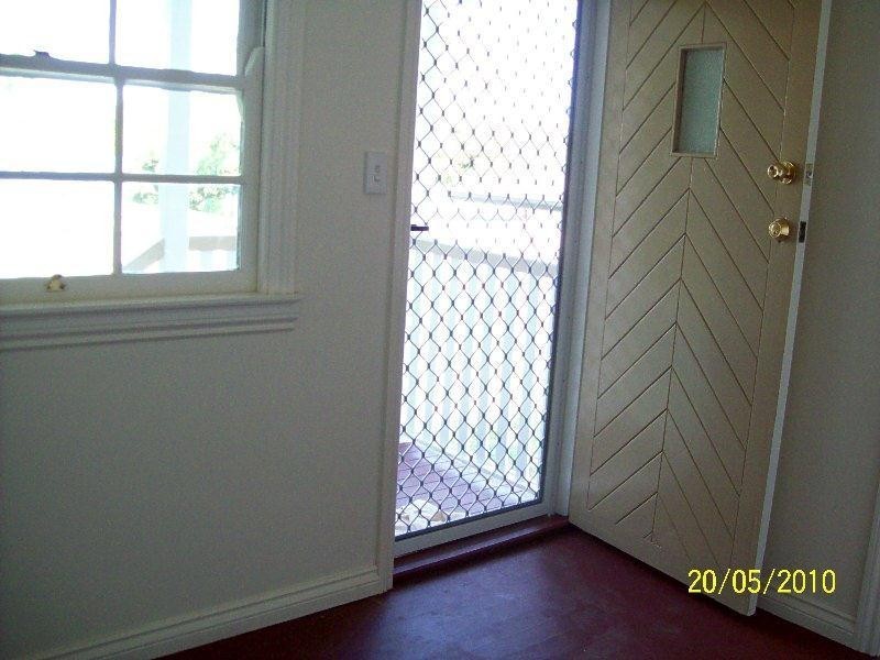 4 Duncan Street, Macleay Island QLD 4184