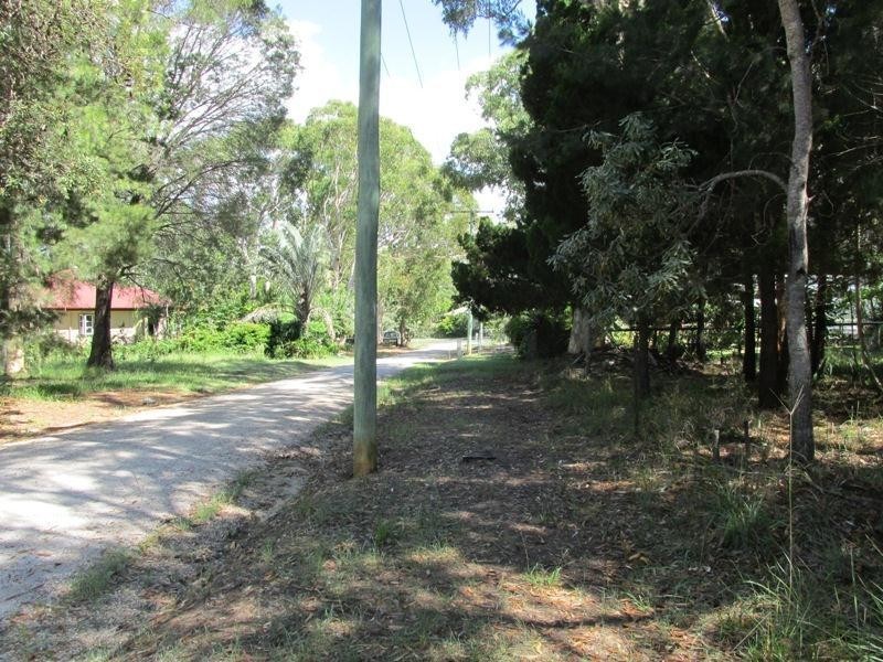 9 Morwong Street, Macleay Island QLD 4184