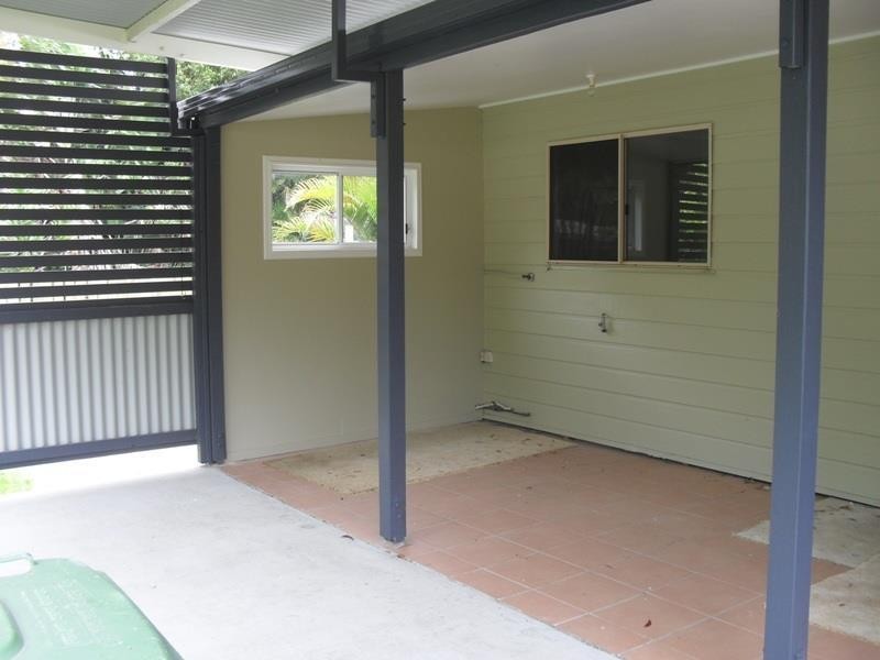 6 William Street, Macleay Island QLD 4184