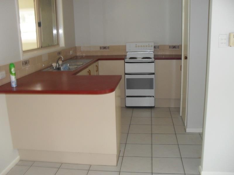 6 William Street, Macleay Island QLD 4184