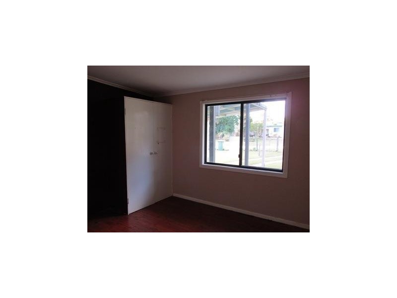 58-60 Charles Terrace, Macleay Island QLD 4184