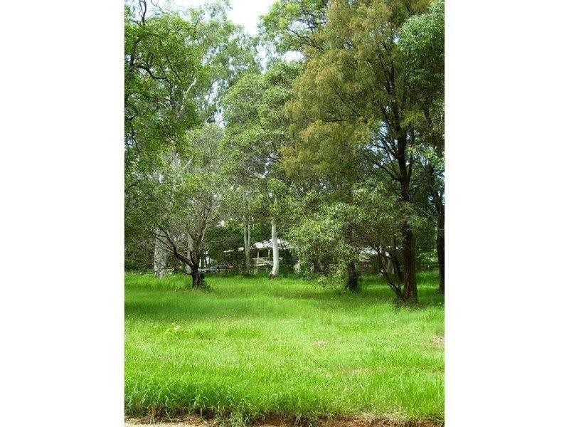 26 Cliff Terrace, Macleay Island QLD 4184