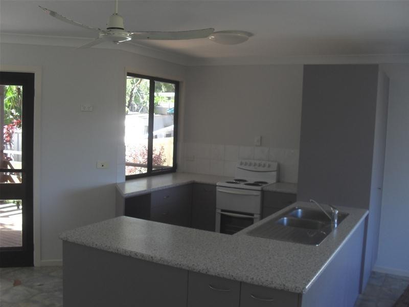 13 Conran Street, Macleay Island QLD 4184