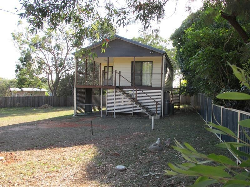 15 Alexander Street, Macleay Island QLD 4184