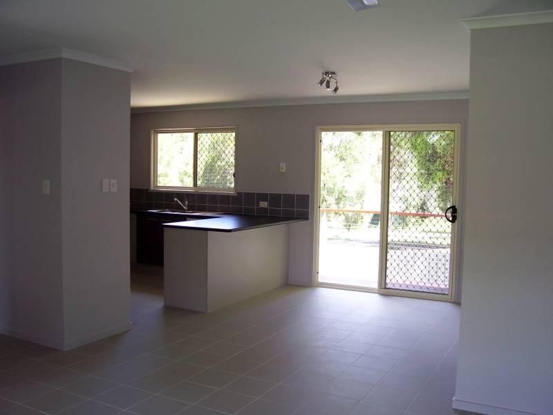 18 Udara Street, Macleay Island QLD 4184