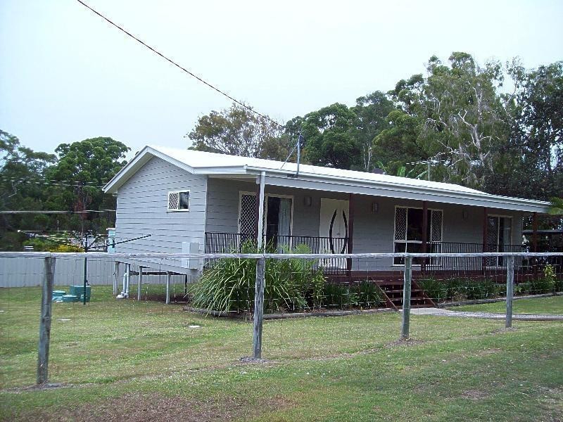 18 Udara Street, Macleay Island QLD 4184