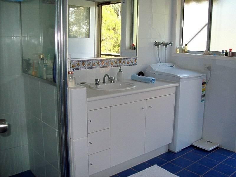 2 Boxwood Avenue, Lamb Island QLD 4184