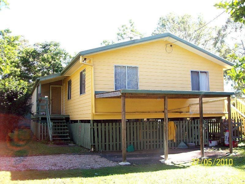 2 Boxwood Avenue, Lamb Island QLD 4184