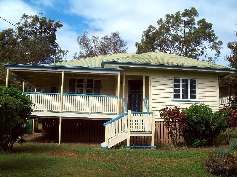 30 Coast Road, Macleay Island QLD 4184