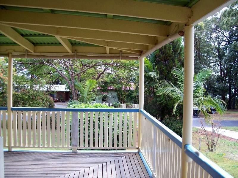 30 Coast Road, Macleay Island QLD 4184