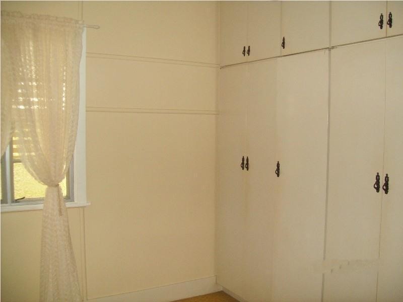 30 Coast Road, Macleay Island QLD 4184