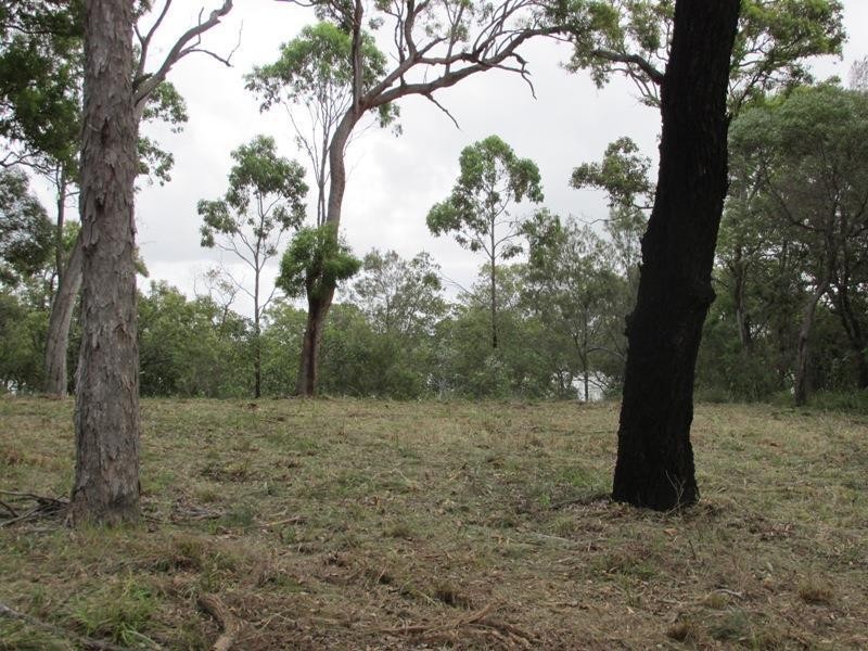 40 Calm Waters Crescent, Macleay Island QLD 4184