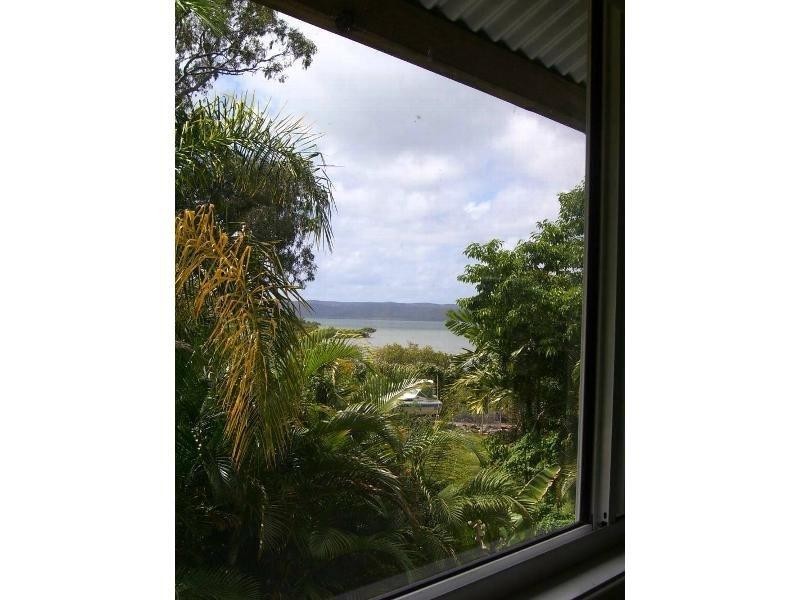 63 Beelong Street, Macleay Island QLD 4184