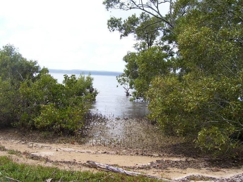 63 Beelong Street, Macleay Island QLD 4184