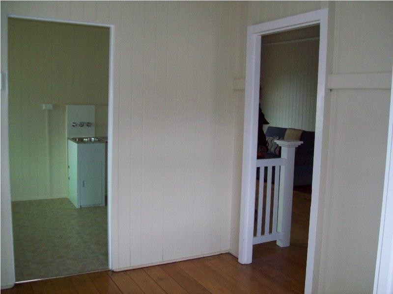 18 Wake Street, Macleay Island QLD 4184