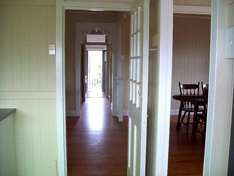 18 Wake Street, Macleay Island QLD 4184