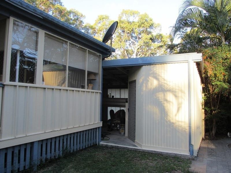 12 Orana Street, Macleay Island QLD 4184