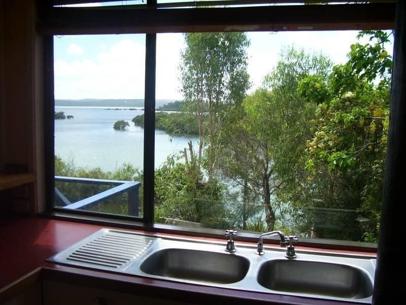 12 Alawa Street, Macleay Island QLD 4184