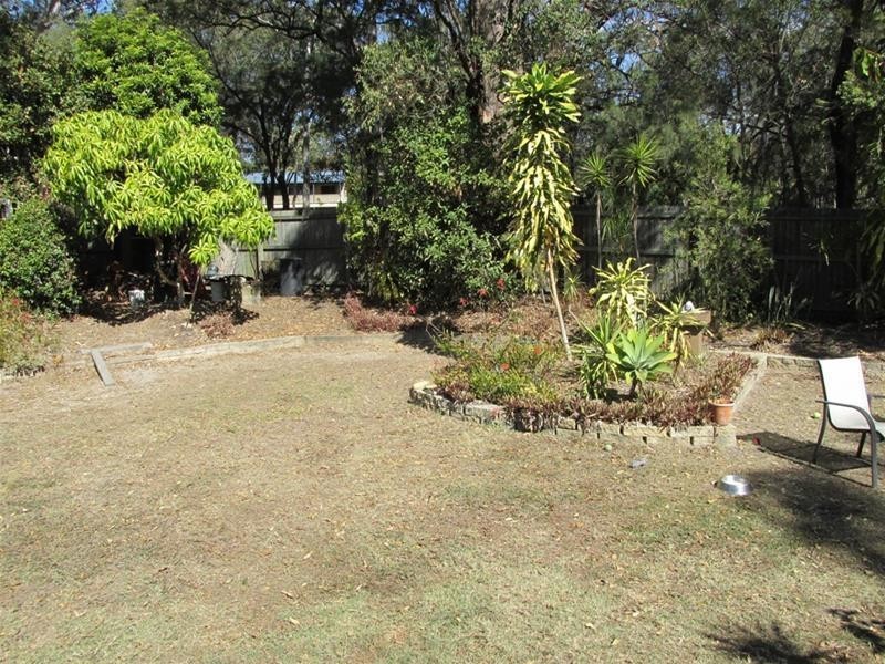 4 Wharf Street, Macleay Island QLD 4184