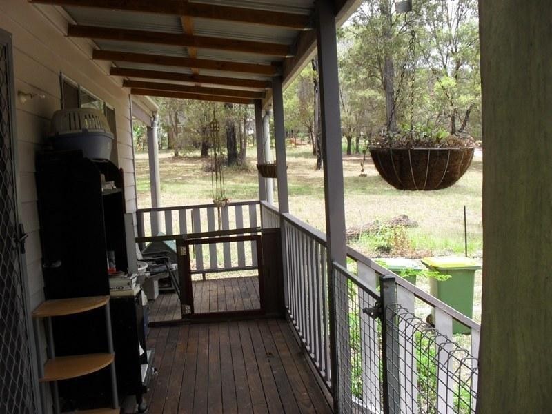 26 Ilya Street, Macleay Island QLD 4184