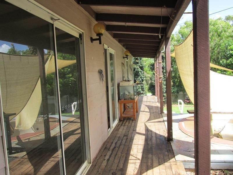 58 Perulpa Drive, Lamb Island QLD 4184