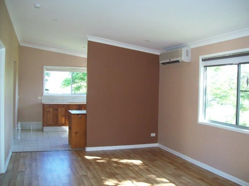 10 Marine Street, Macleay Island QLD 4184