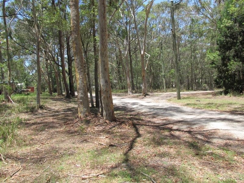 15 – 17  Parakeet Street, Macleay Island QLD 4184