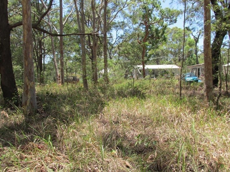 15 – 17  Parakeet Street, Macleay Island QLD 4184