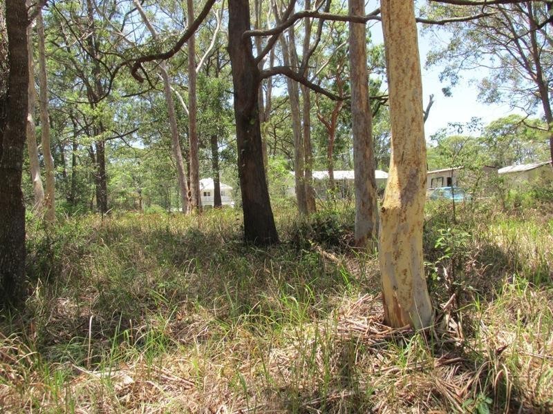 15 – 17  Parakeet Street, Macleay Island QLD 4184