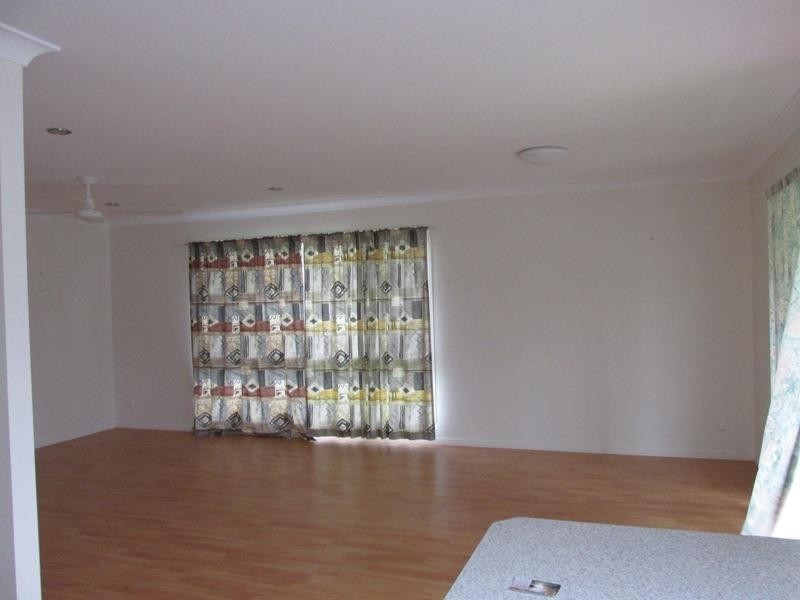 17 Coffea Street, Macleay Island QLD 4184