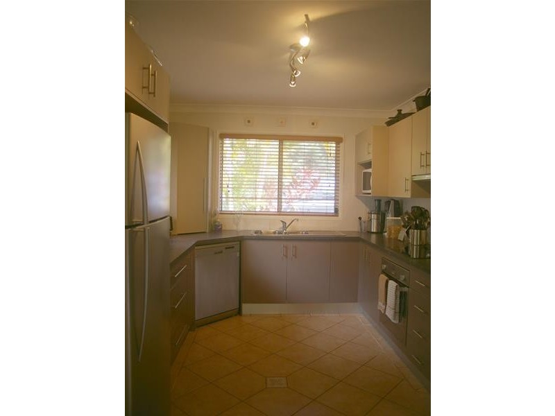 2-6 Devaney Street, Macleay Island QLD 4184