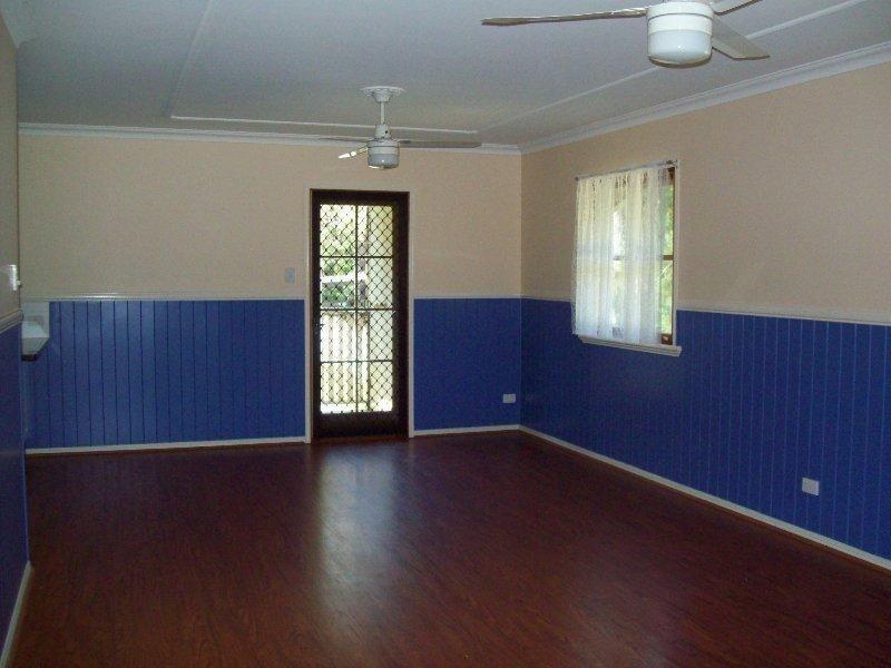 12 Attunga Street, Macleay Island QLD 4184