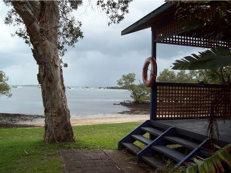 52 Attunga Street, Macleay Island QLD 4184