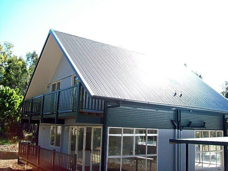 10 Oomool Street, Macleay Island QLD 4184