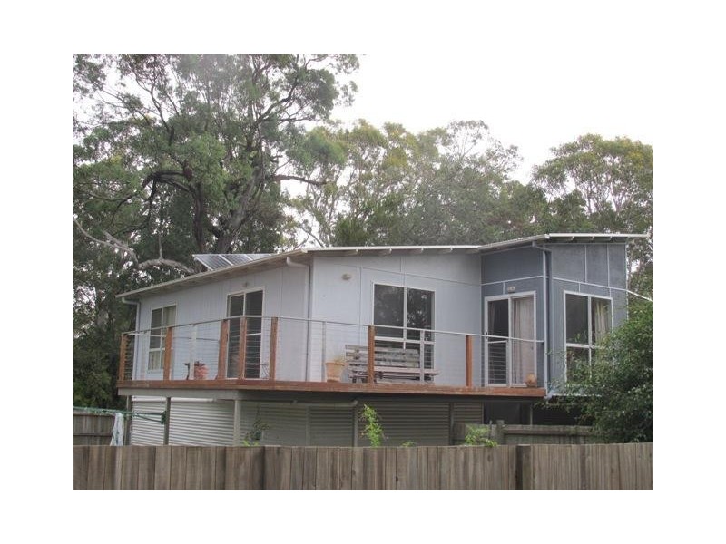 30 Coondooroopa Drive, Macleay Island QLD 4184