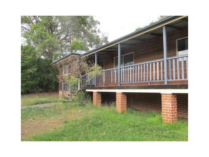 10 Scotts Road, Macleay Island QLD 4184