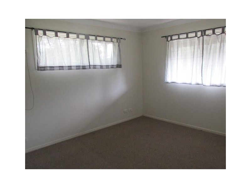 10 Scotts Road, Macleay Island QLD 4184