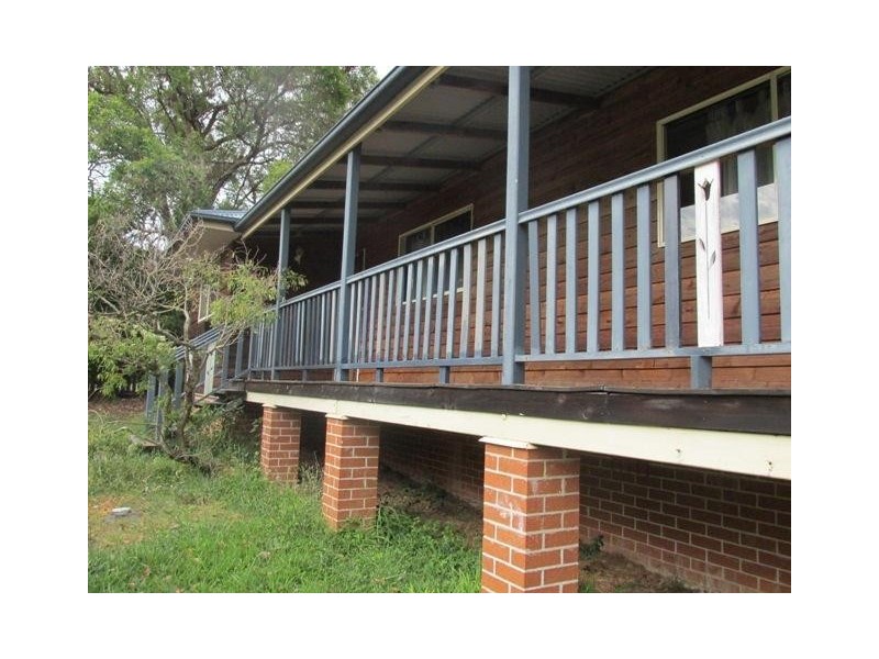 10 Scotts Road, Macleay Island QLD 4184