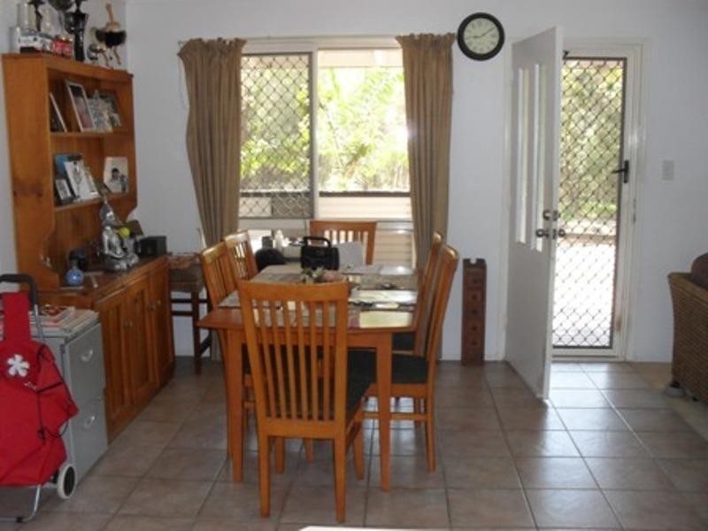 2 Parakeet Street, Macleay Island QLD 4184