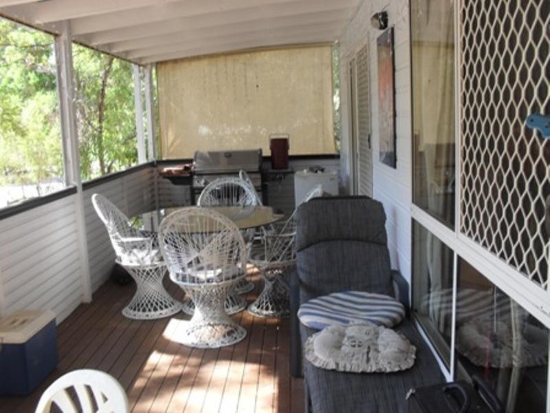 2 Parakeet Street, Macleay Island QLD 4184